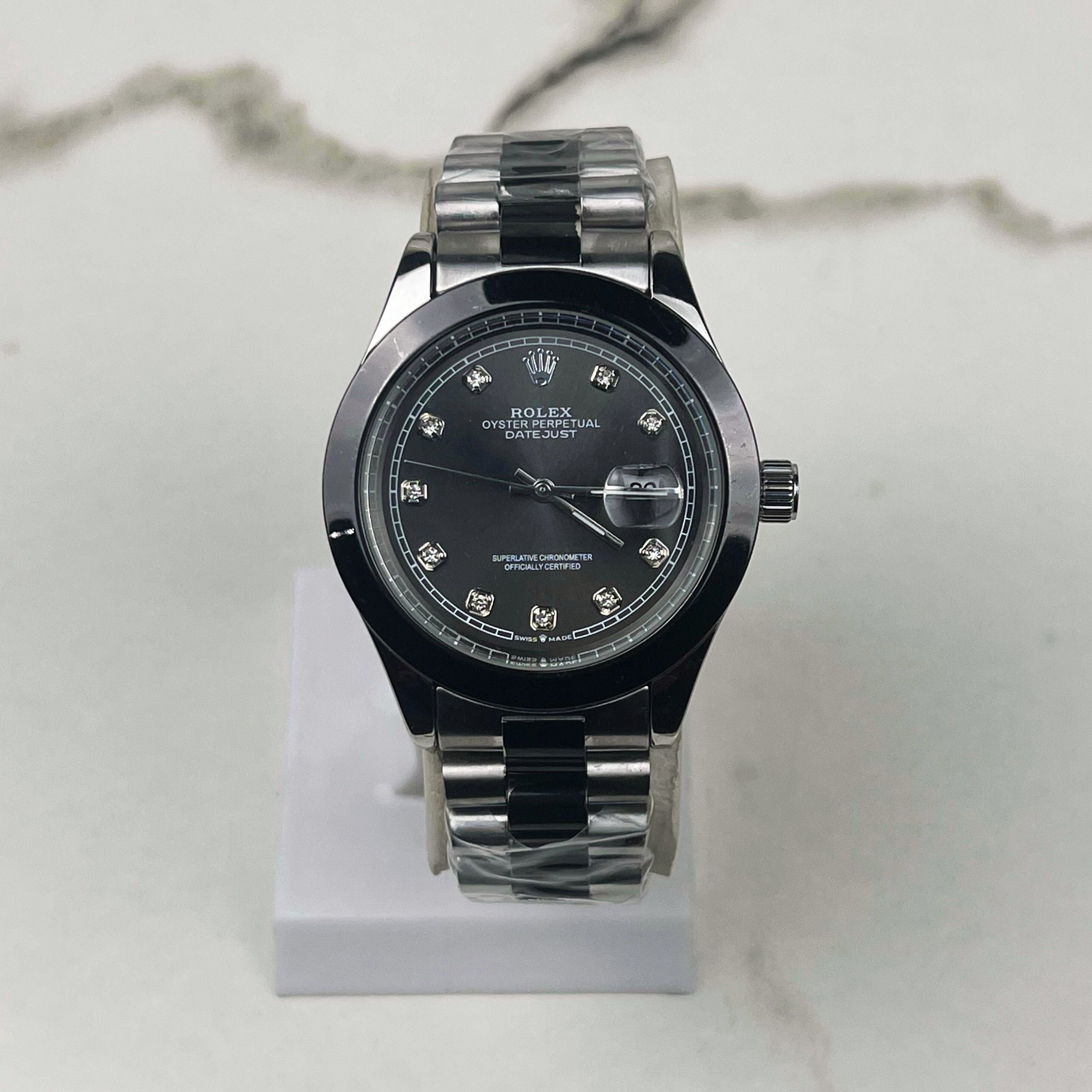 Classic Stainless Steel Black Dial Wrist Watch for Men